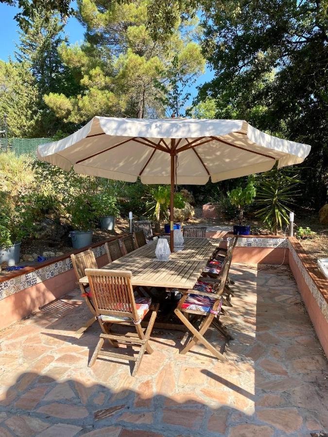 La Vie Est Belle En Provence Bed & Breakfast Tourves Exterior photo