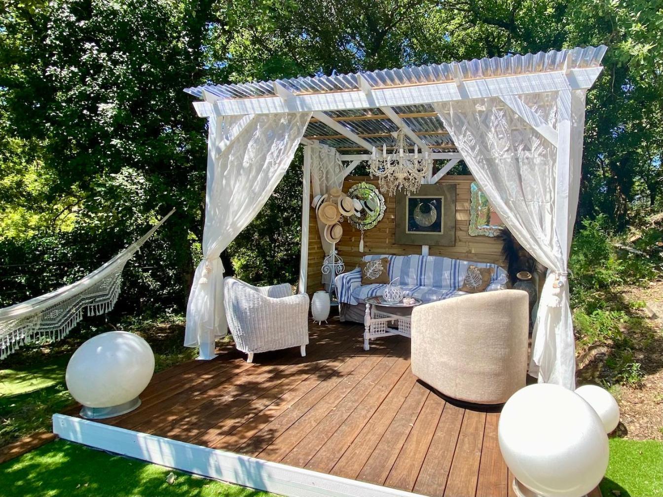 La Vie Est Belle En Provence Bed & Breakfast Tourves Exterior photo