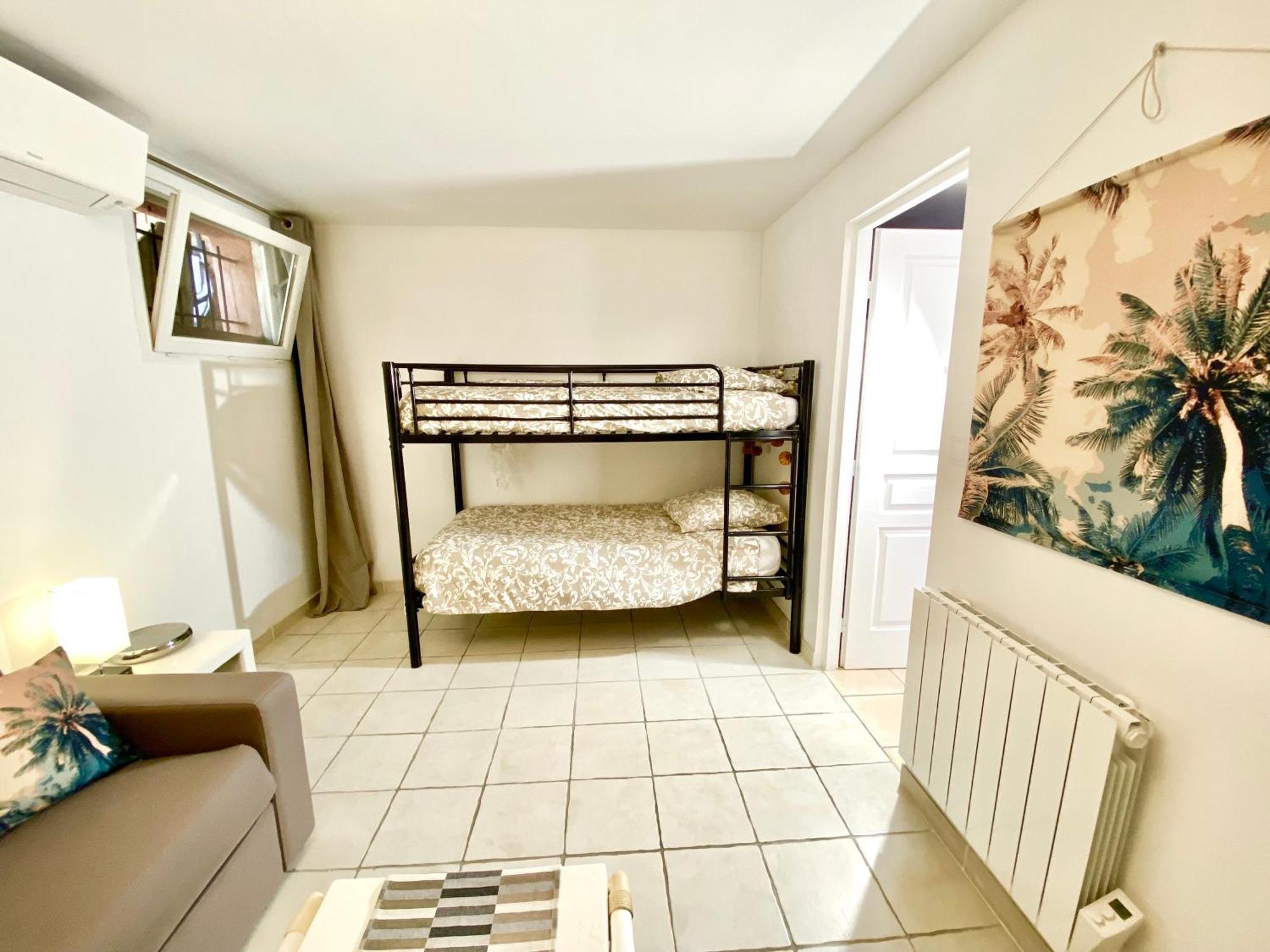 La Vie Est Belle En Provence Bed & Breakfast Tourves Exterior photo